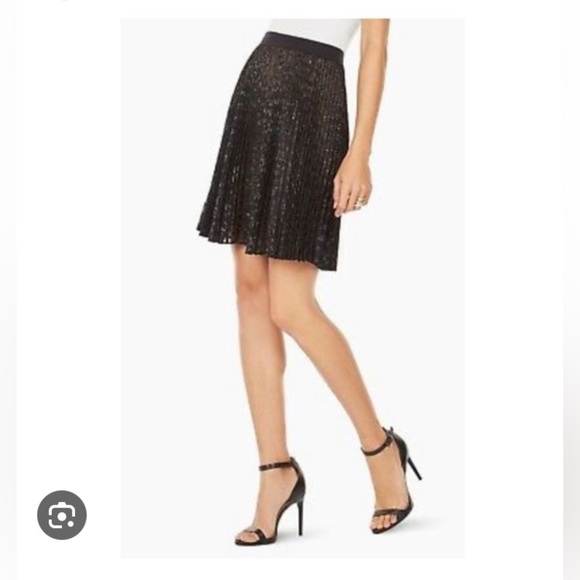 BCBCG NWT MaxAzaria Ryanne Black Pleated Shimmer Skirt size XS ! - Picture 4 of 9